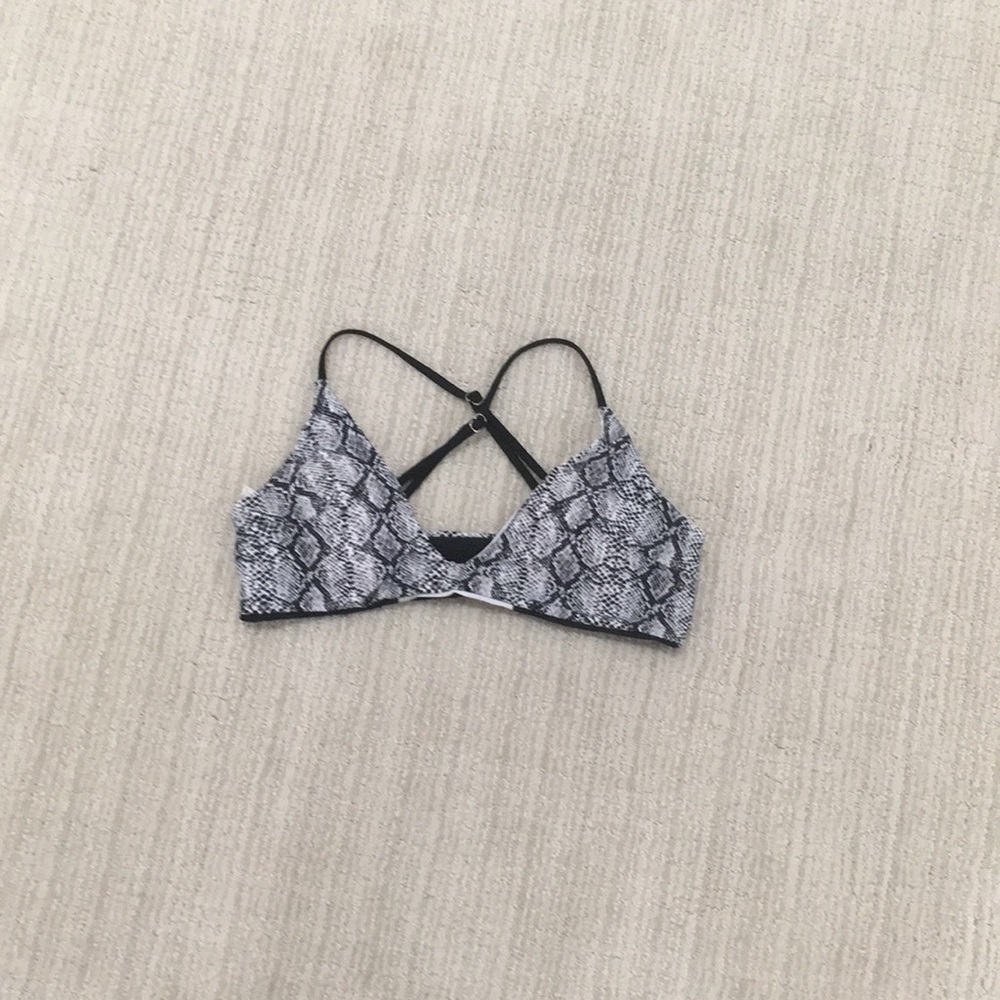 REVERSIBLE snakeskin bikini top 🔥🔥🔥